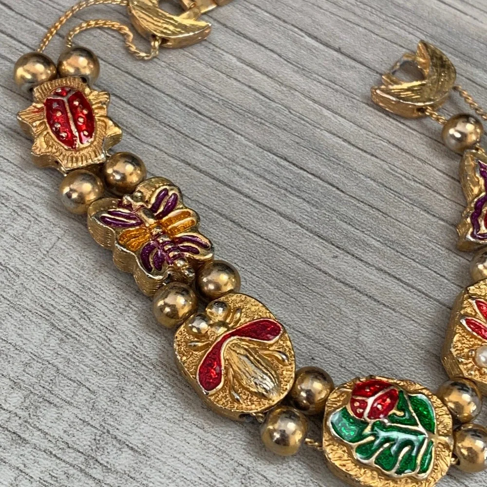 Vintage Gold Tone Enamel Garden Charm Bracelet Butterfly Ladybug Bee 7 Inch